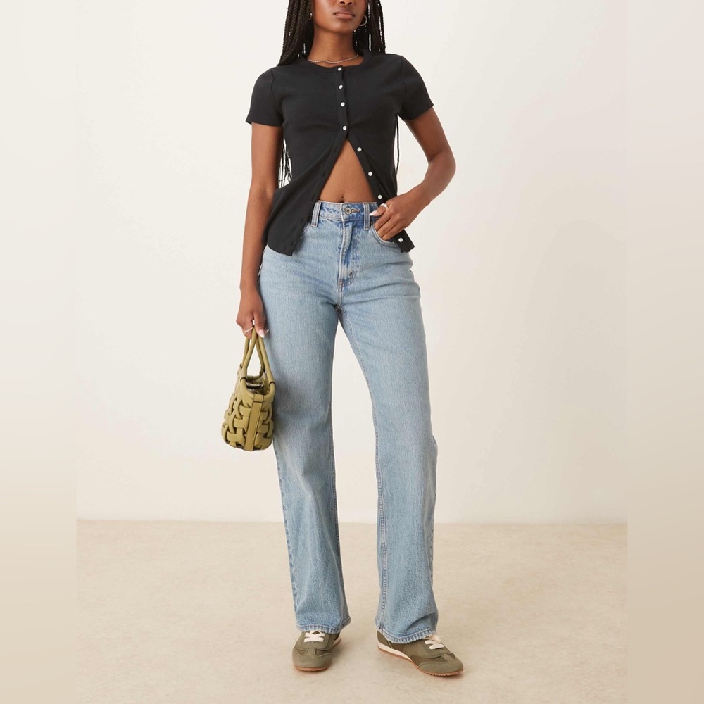 Abercrombie & Fitch  High Rise 90's Straight Ultra High Rise Jeans Size 26